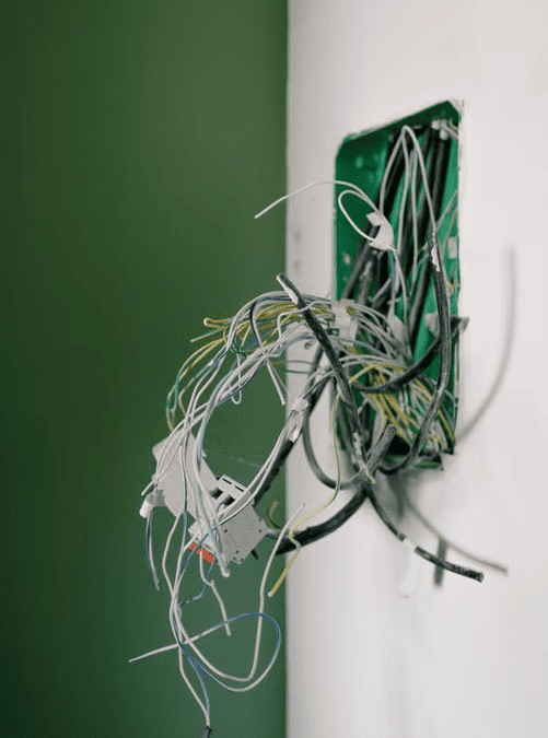 Pre-Storm Checkup: Essential Electrical Repairs to Tackle During Hurricane Prep